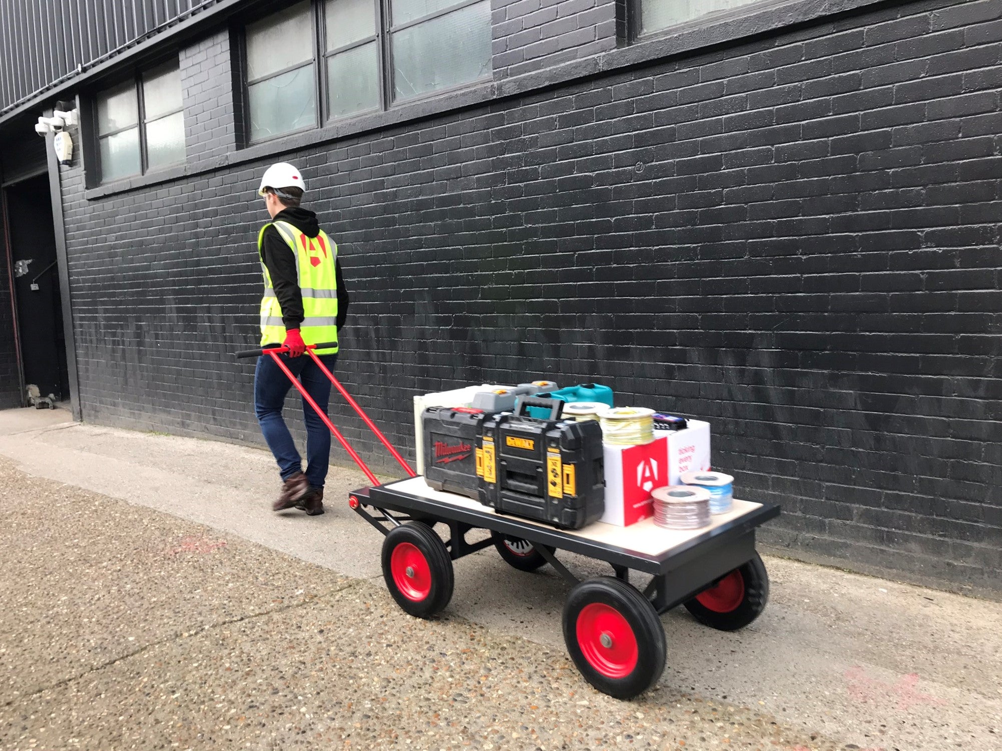 Armorgard TurnTable Truck™