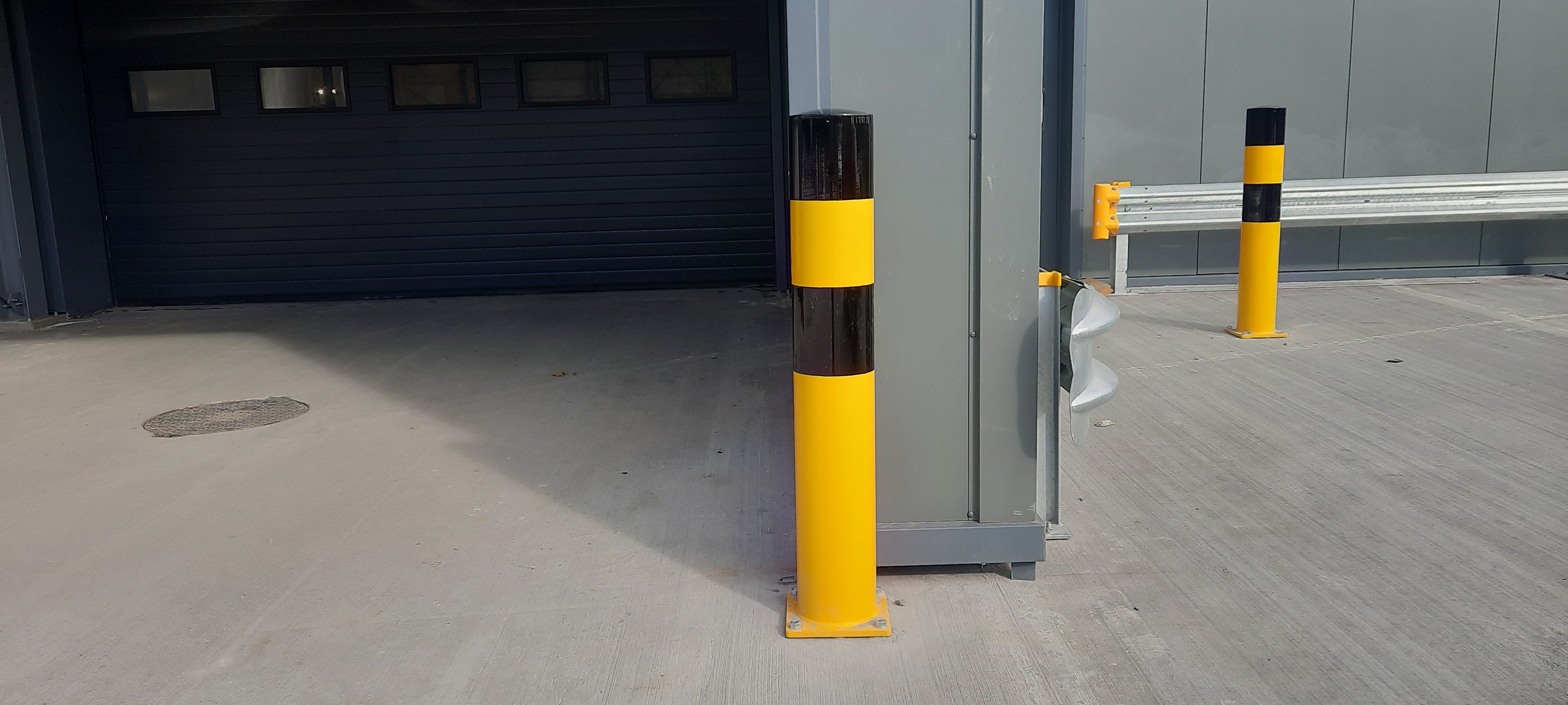 Black Bull Heavy Duty Steel Bollard XL - 194mm Ø