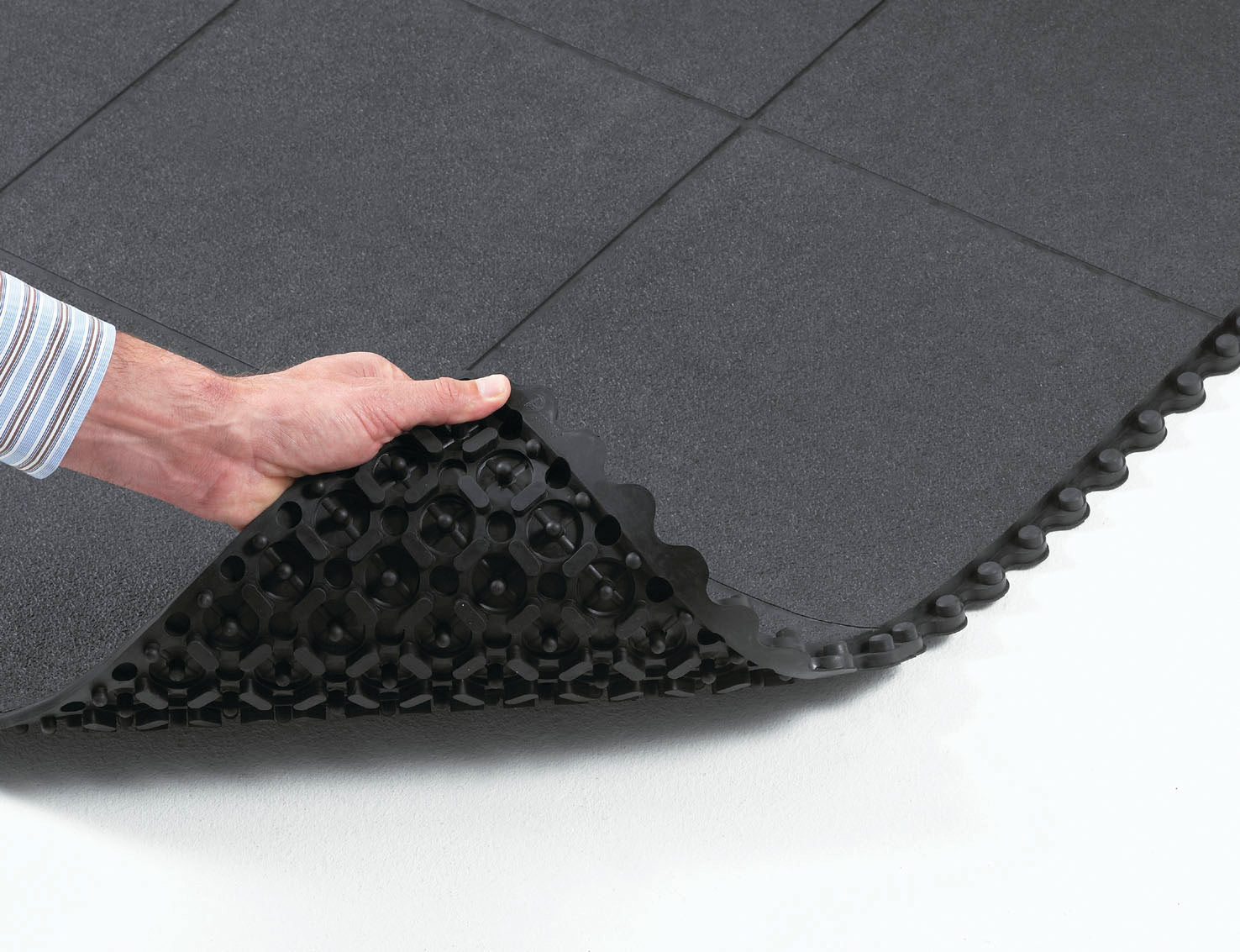 Cushion Ease Solid™ ESD Tile