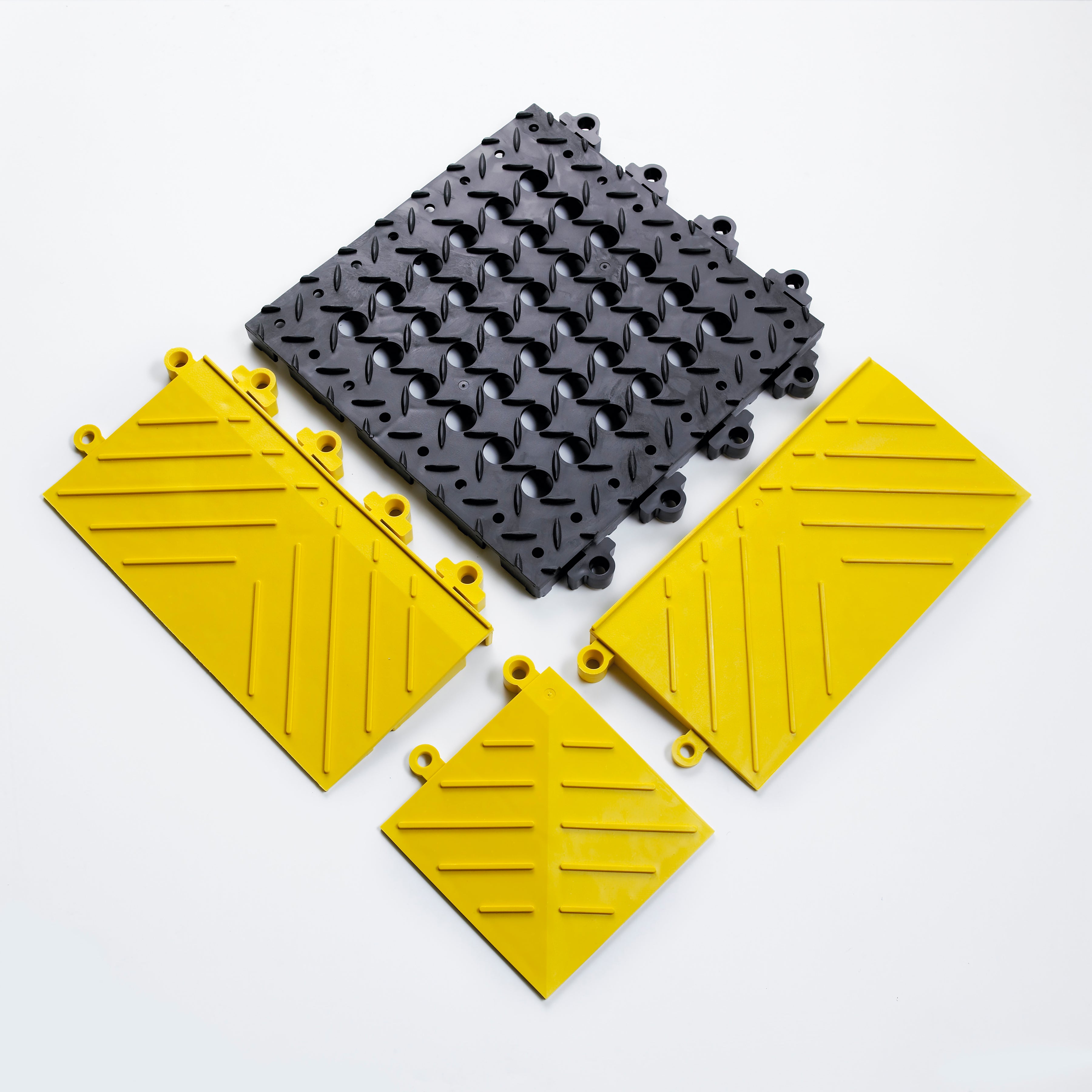 Diamond Flex Lok™ Anti-Fatigue Mat Separated