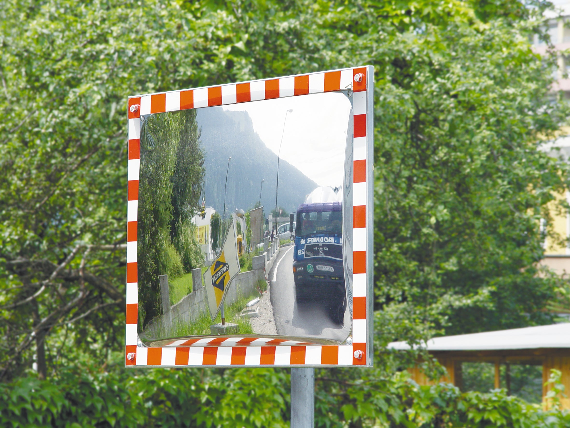 Mirror on dangerous bend