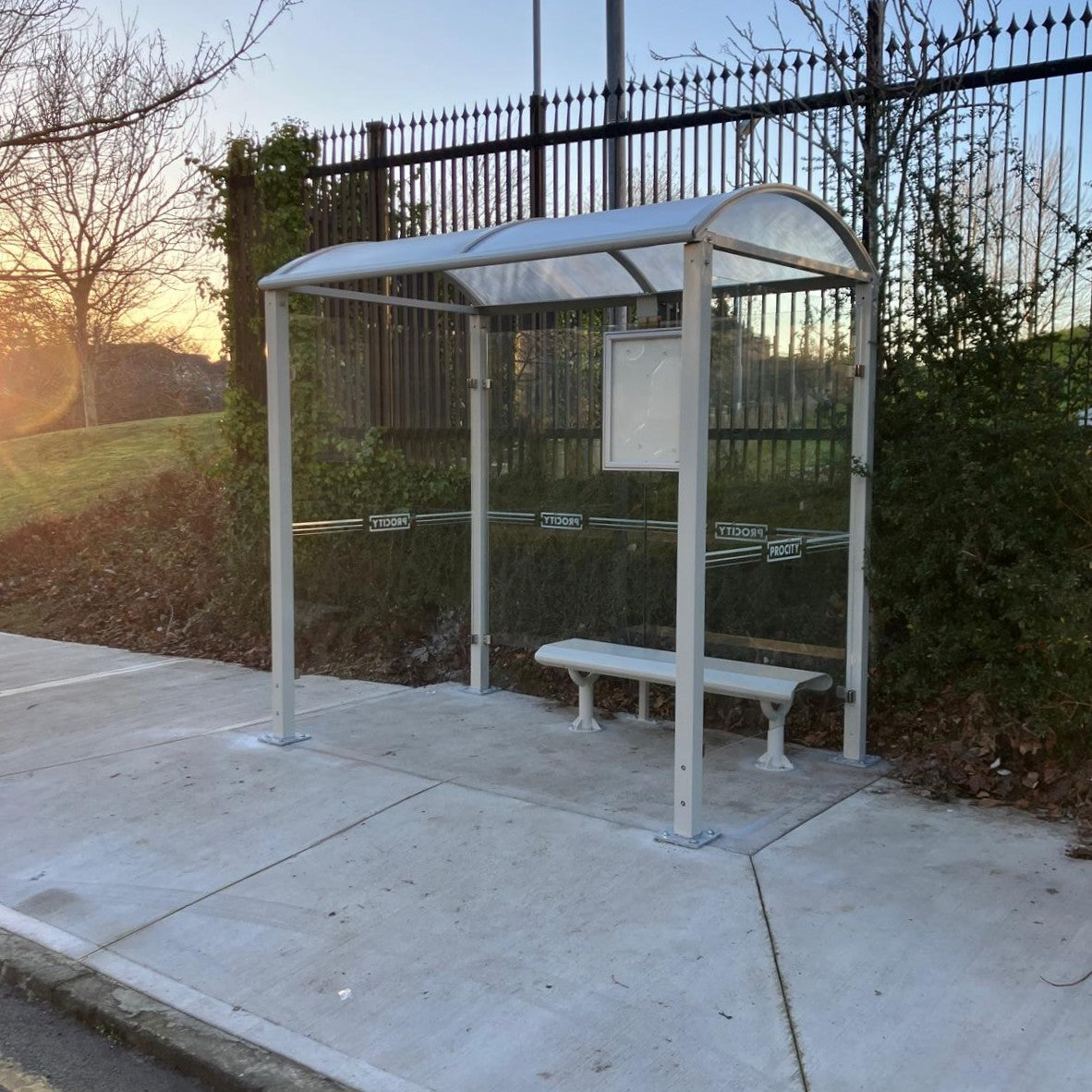 Voute Bus Shelter