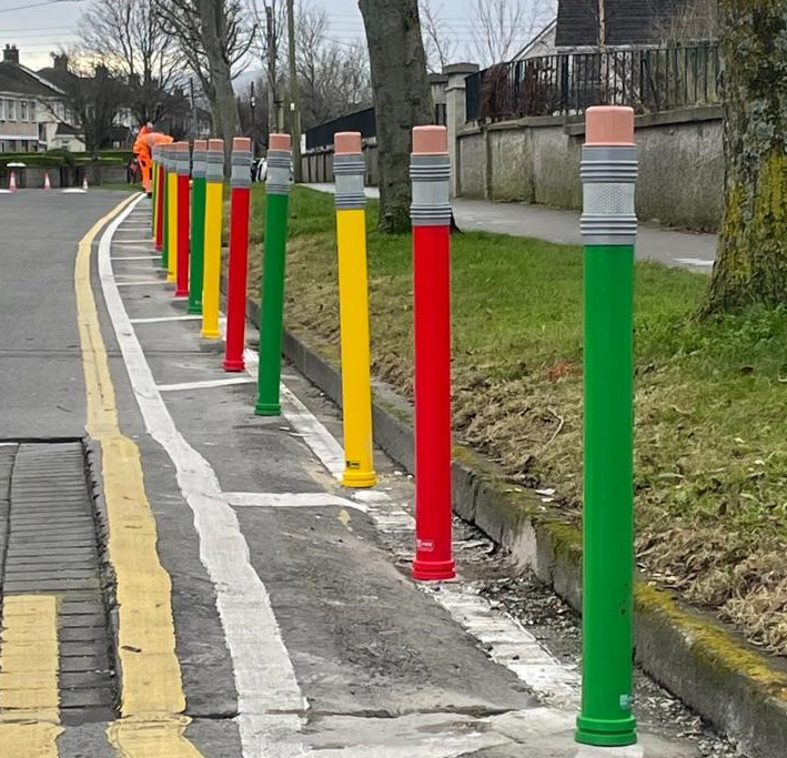 Pencil Flex Reboundable Bollard