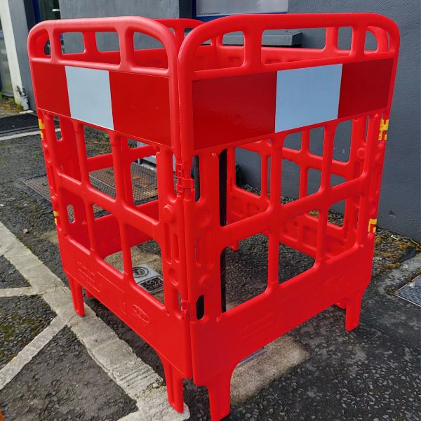 JSP Portagate Manhole Barrier