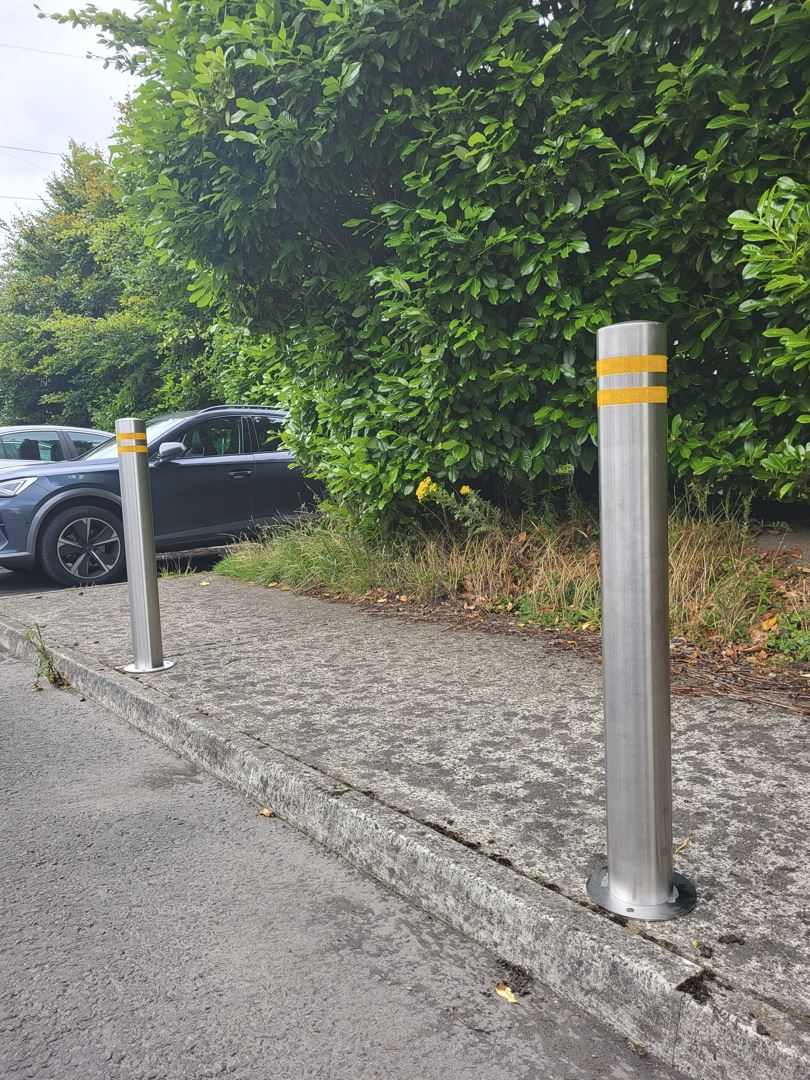 Mercury Semi-Dome Stainless Steel Bollard Part M (Ø 114mm Surface Mount)