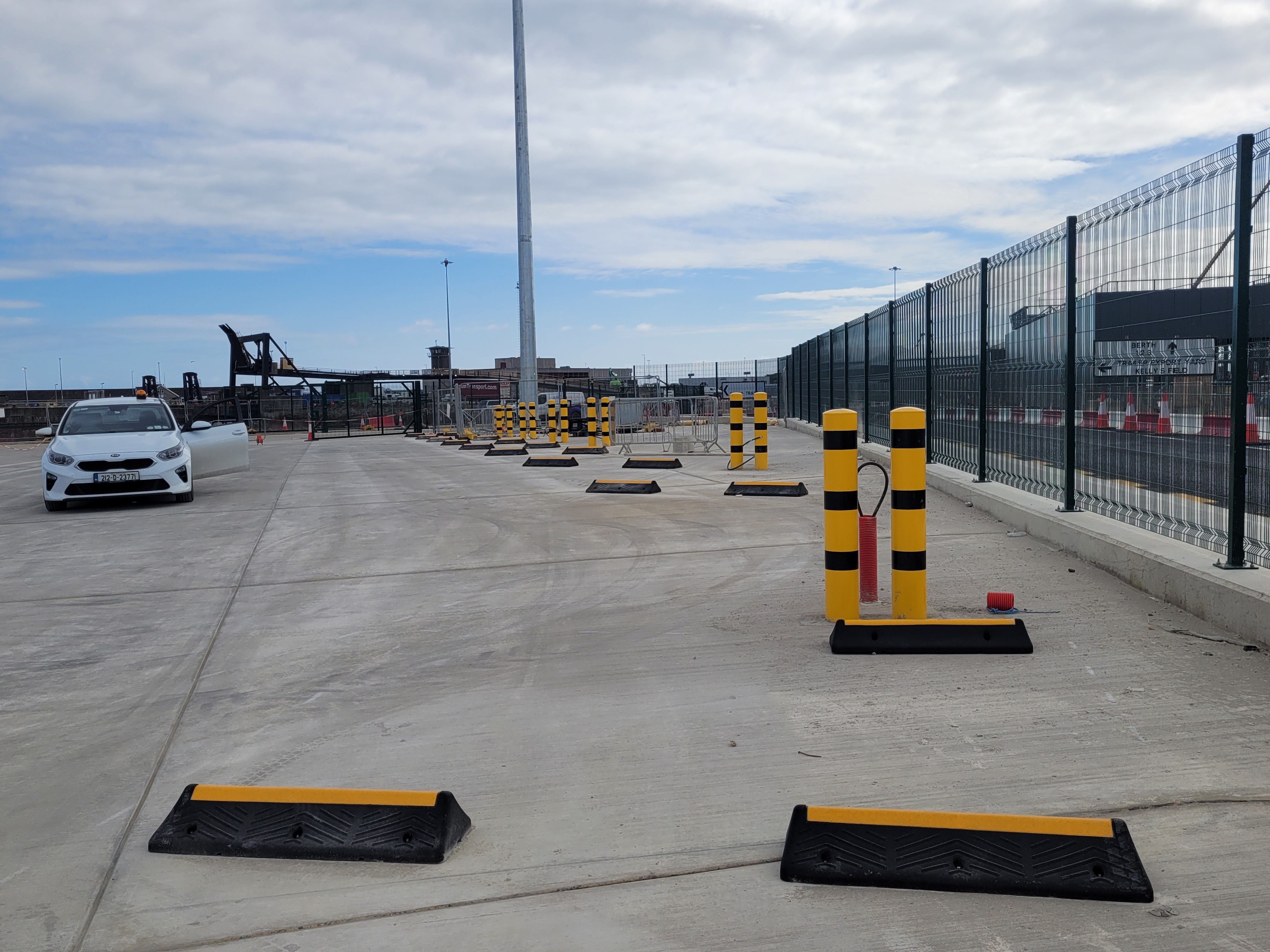 rosslare harbour loading bays