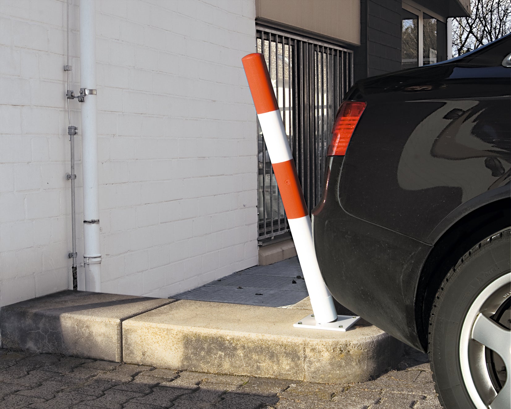 Spring Loaded Barrier Post