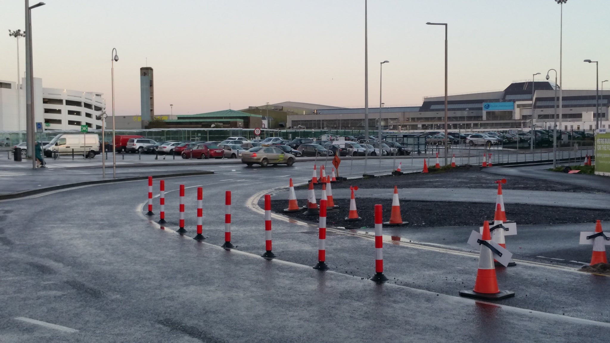 Autobahn Reflective Flexible Post