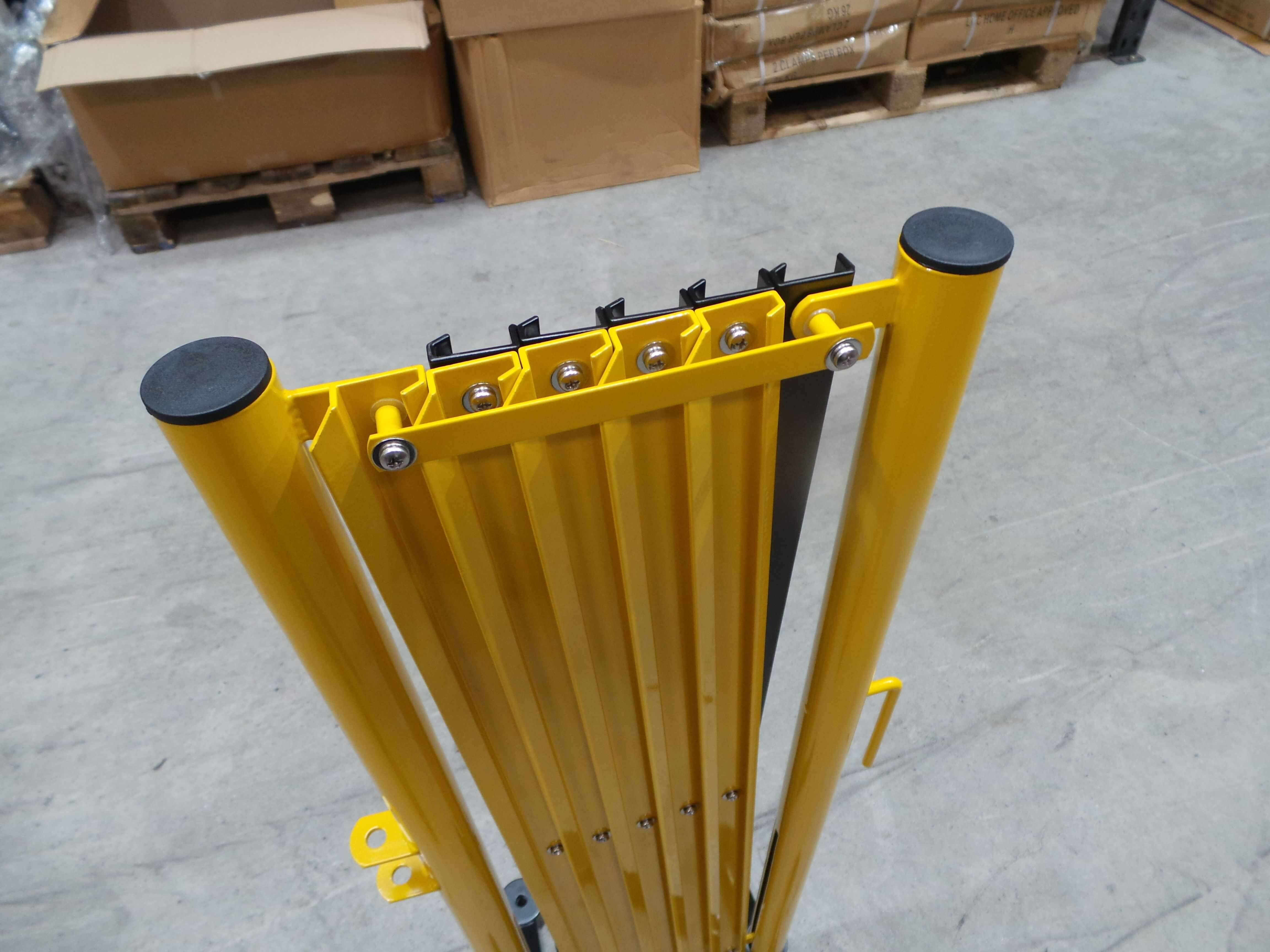 Aluminium Expandable Barrier