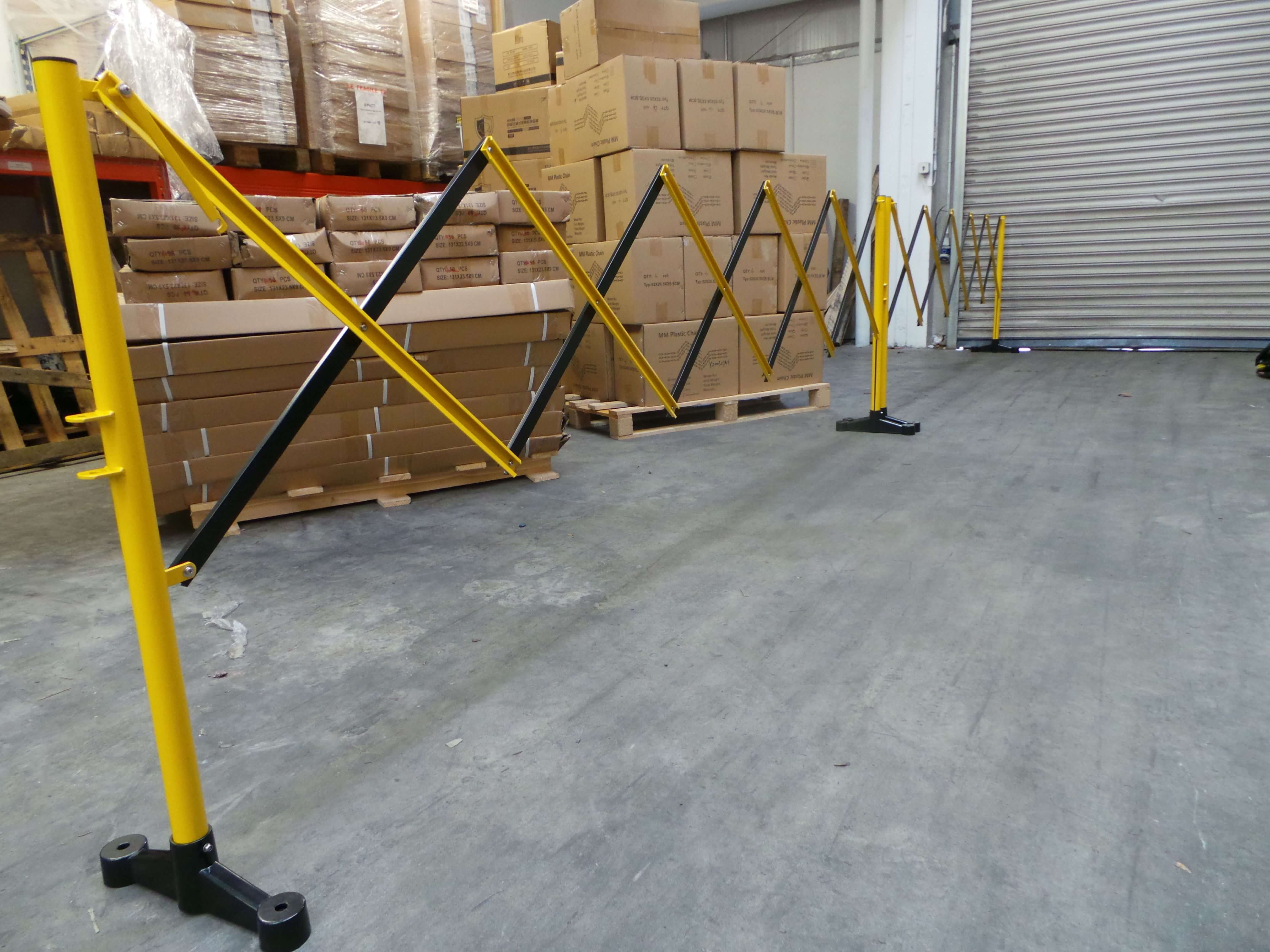 Aluminium Expandable Barrier