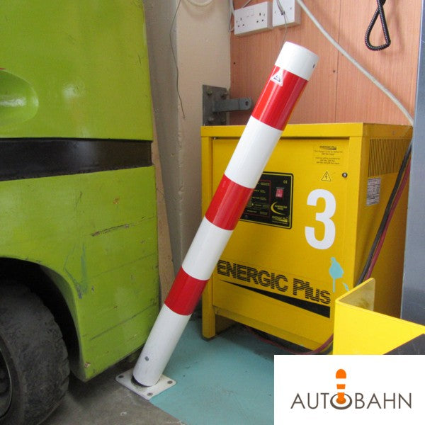 Autobahn Impact Recovery Bollard