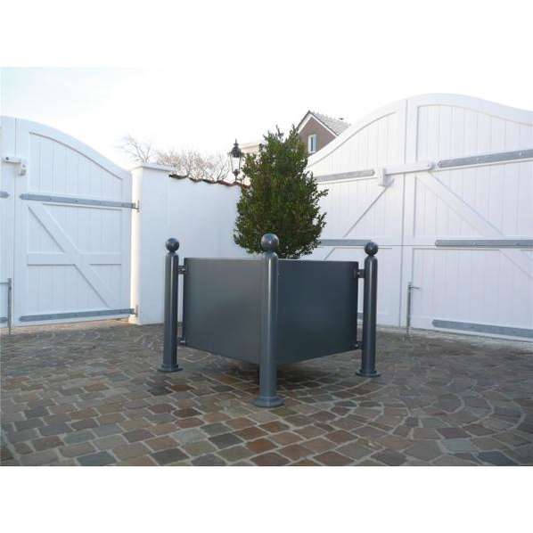 Bembridge Steel Planter