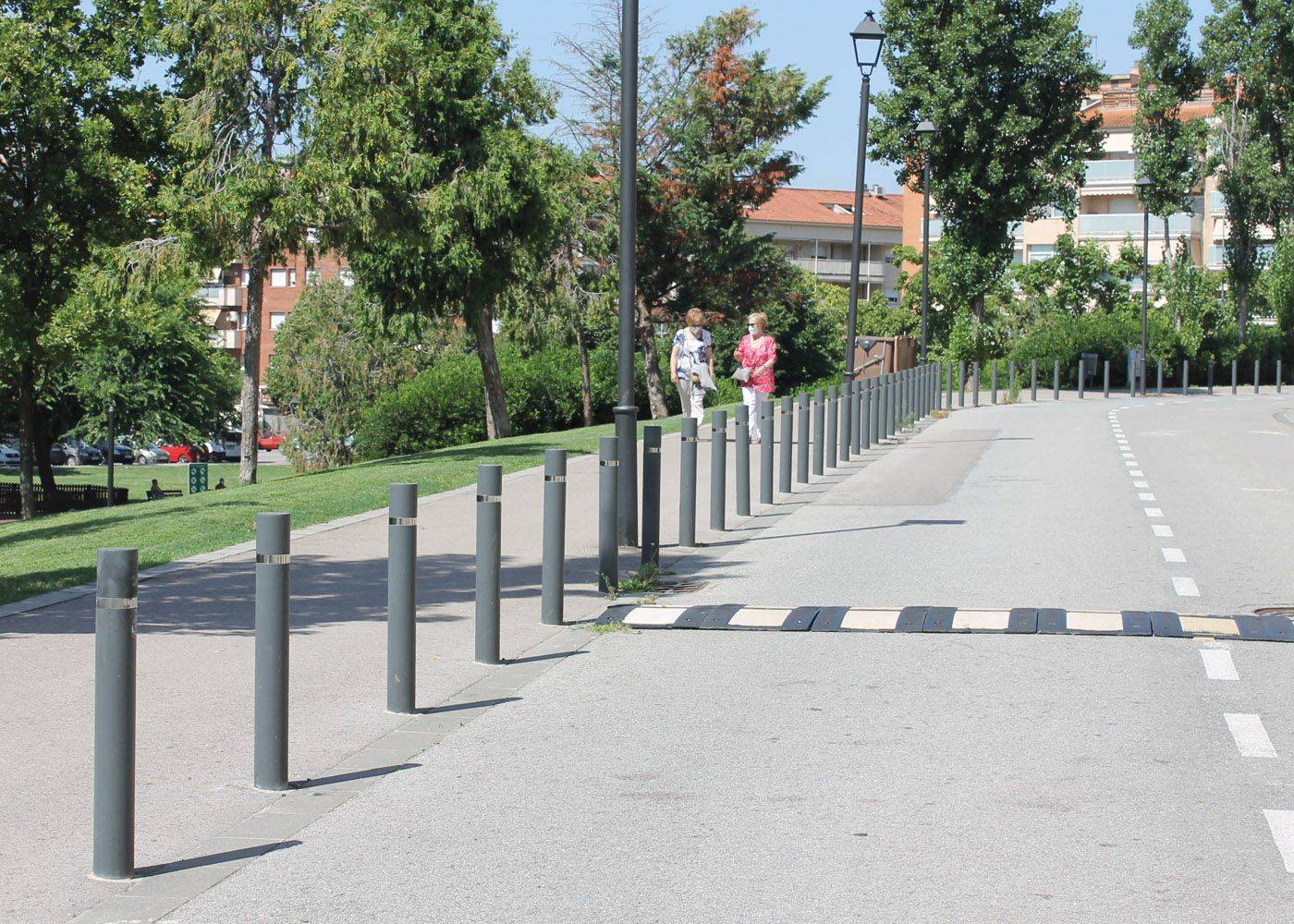 Benito Hospitalet Steel Bollard