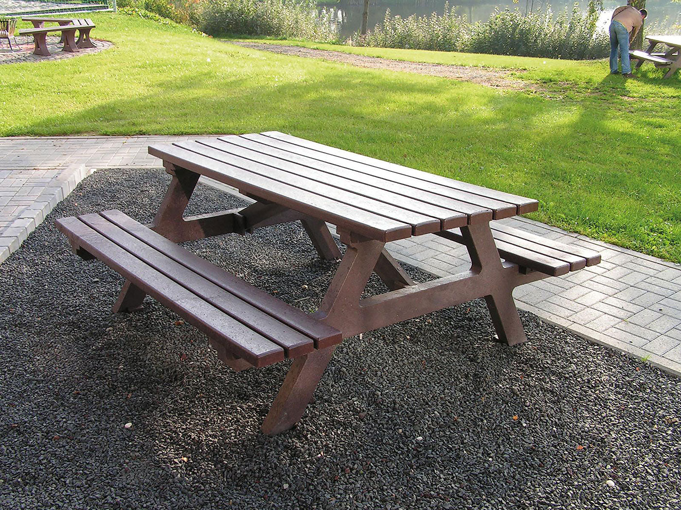 Benito Pik Picnic Table