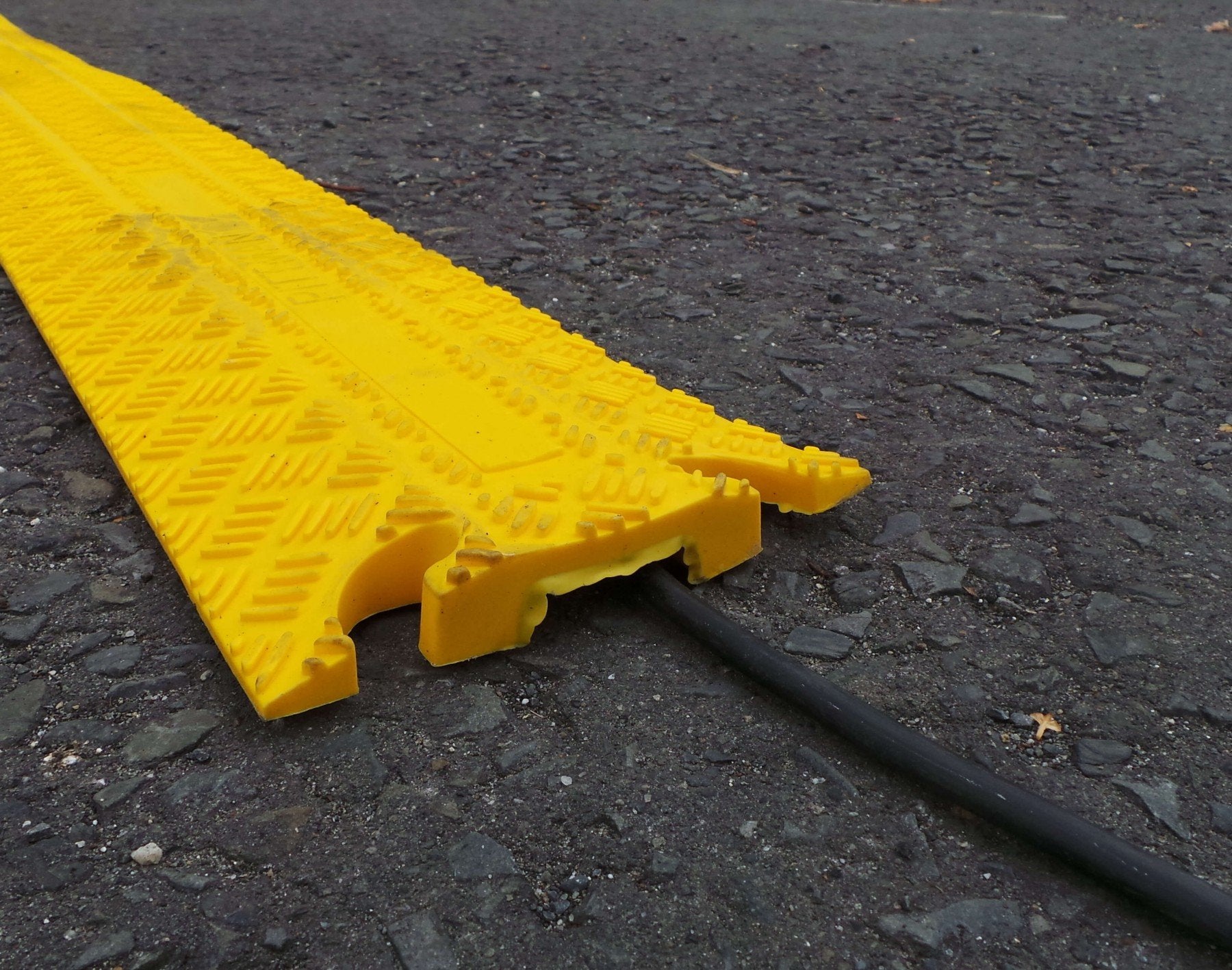 GHP Cable Tidy - Protection Ramp Indoor 1M