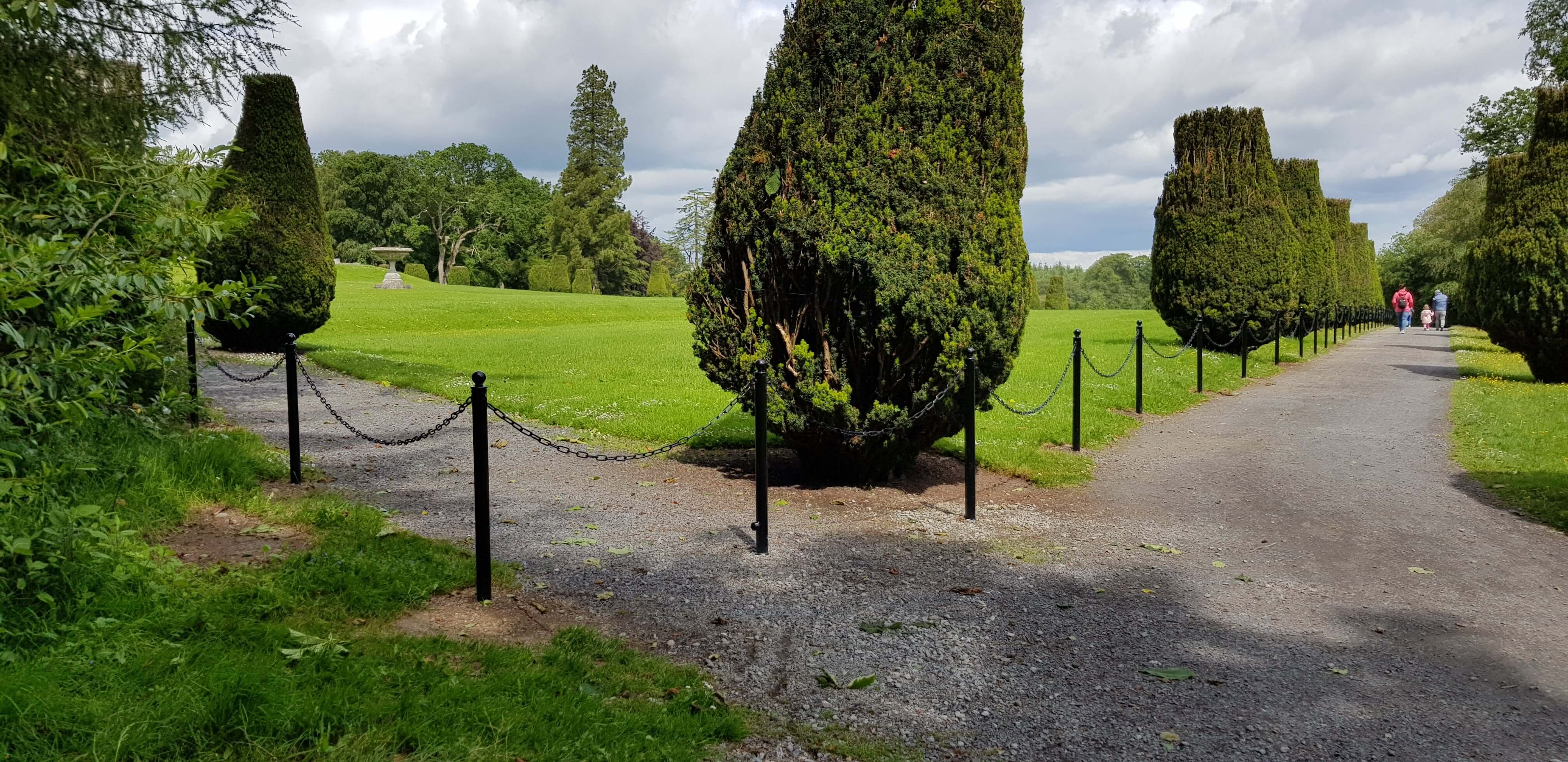 Henley Fixed Bollard