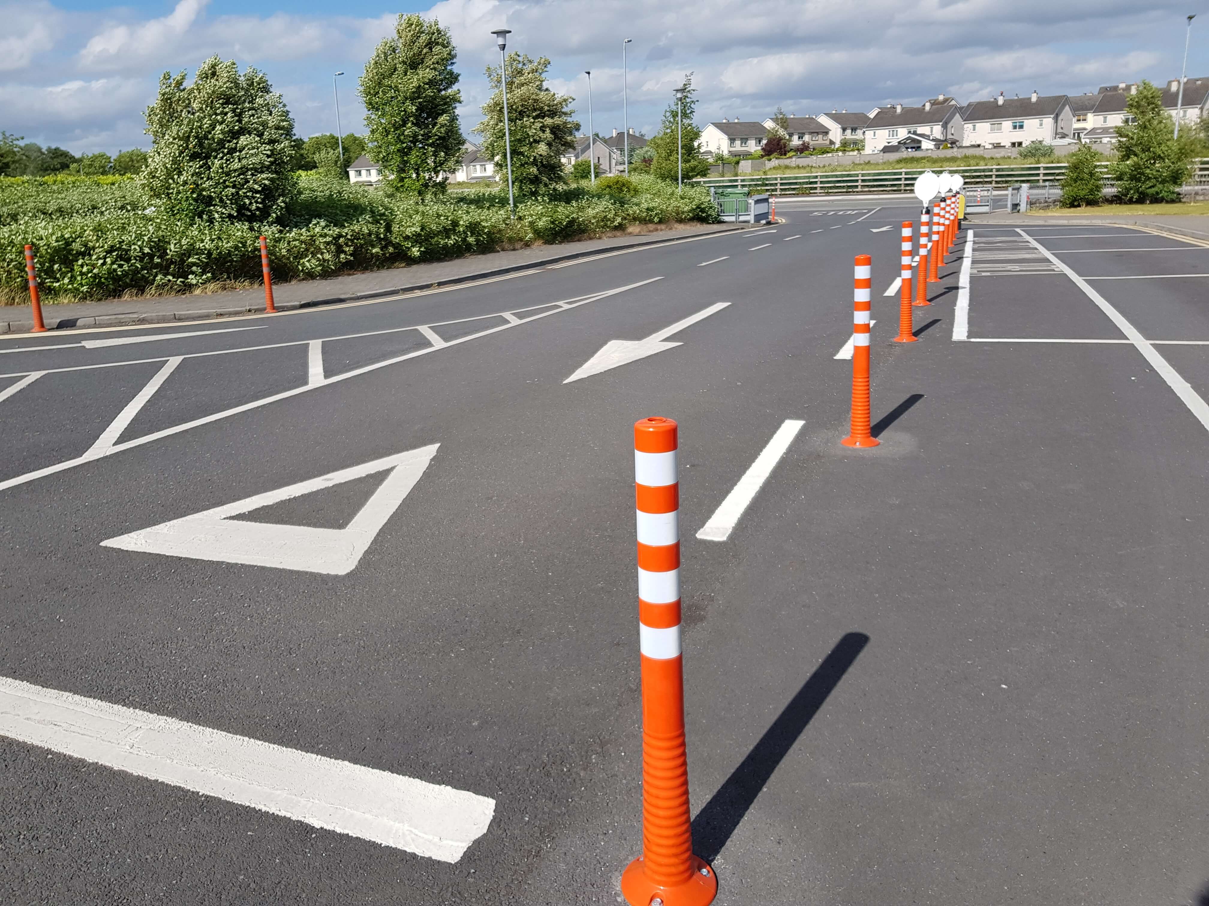 FlexBrite™ Flexible Bollard 1000mm (Orange/White)