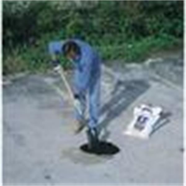 EZ Street Cold Asphalt 1 Ton Bag Pothole Repair