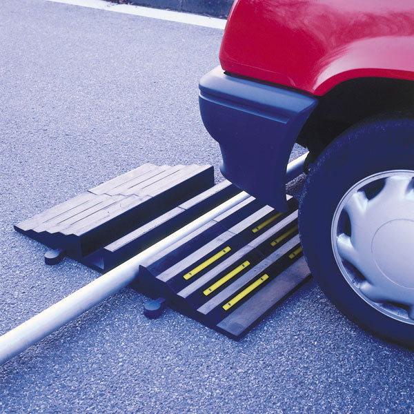 HR3 Fire Hose Protection Ramps