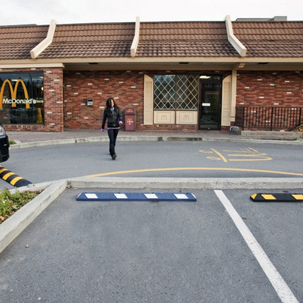 Park It 1800mm Rubber Parking Curb (Blue)