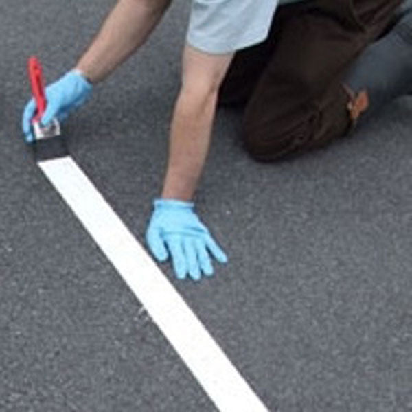 Paint for Asphalt and Tarmac 5L