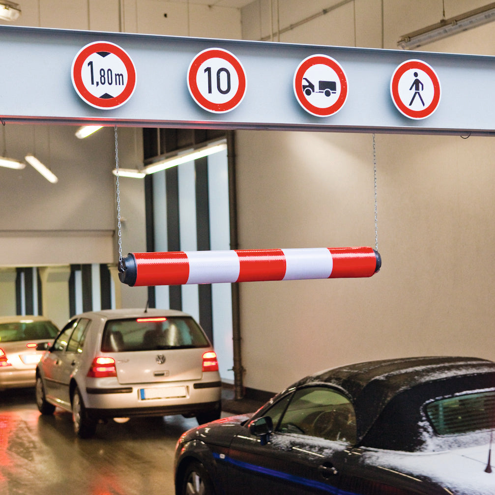 Plastic Height Restrictor with Suspension Chains