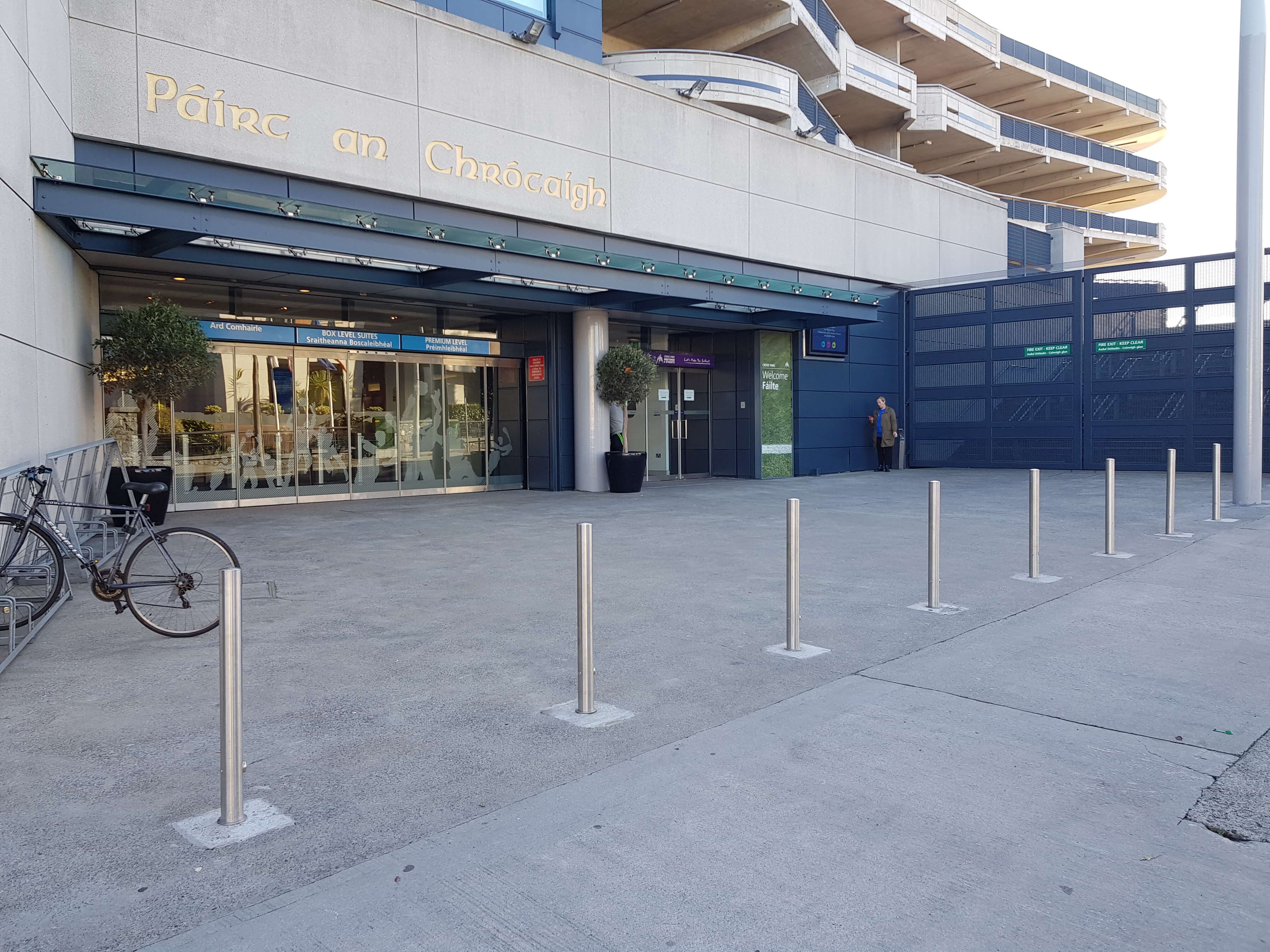 Street Stainless Steel Removable Post Ø 76mm