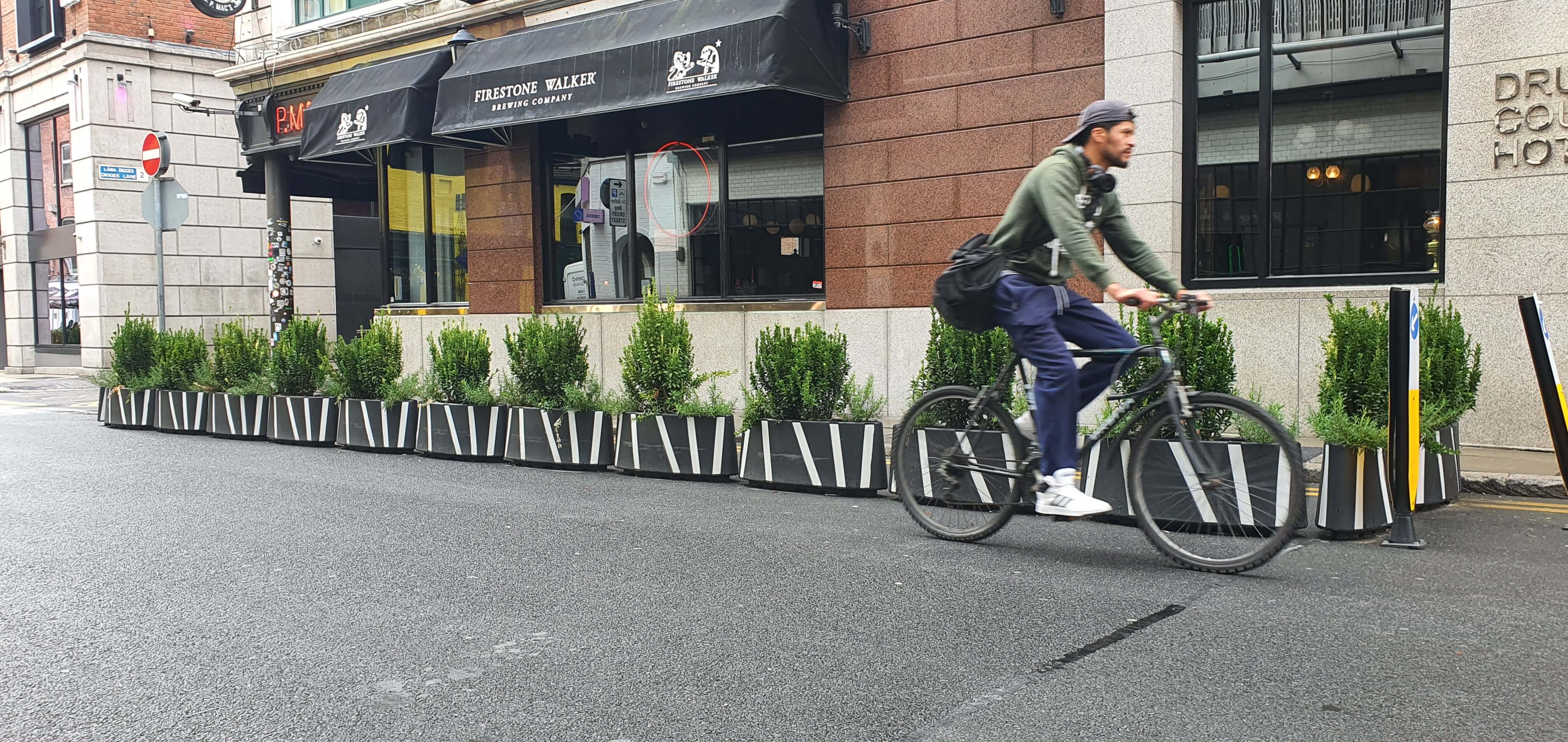 Zebra® | Planter Cycle Lane Separator