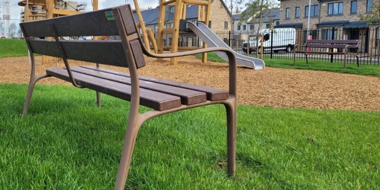 Single Recycled Plastic Seat Bench