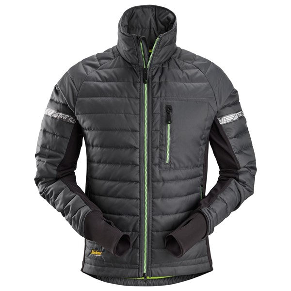 High-quality insulated jacket for construction and outdoor work"