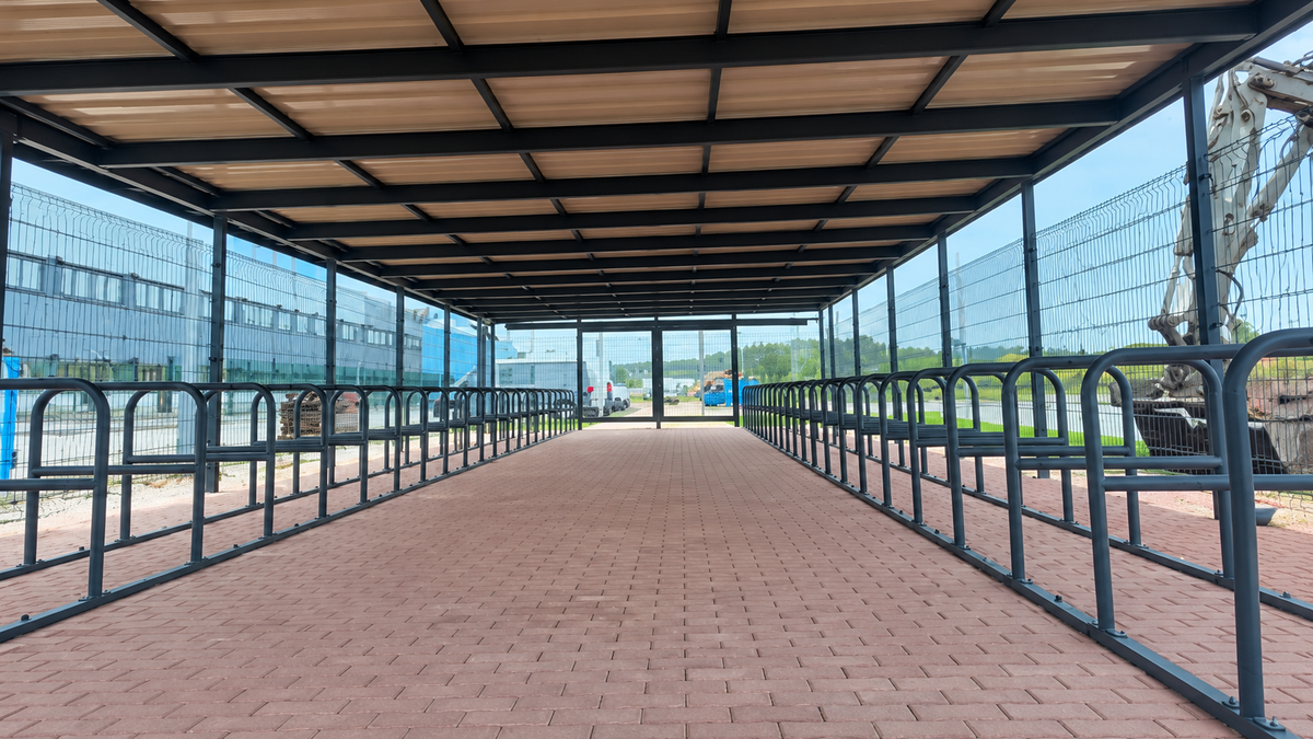 Pittman Oslo Cycle Shelter