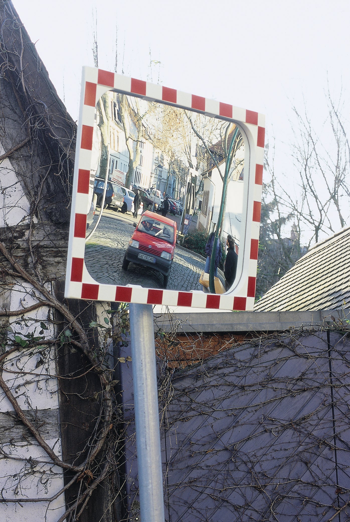 Convex mirror in driveway