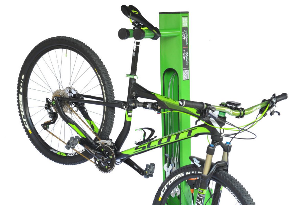 bike repair stands