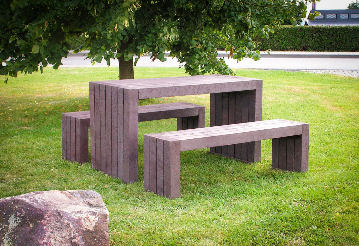 Benito Kuk Picnic Table