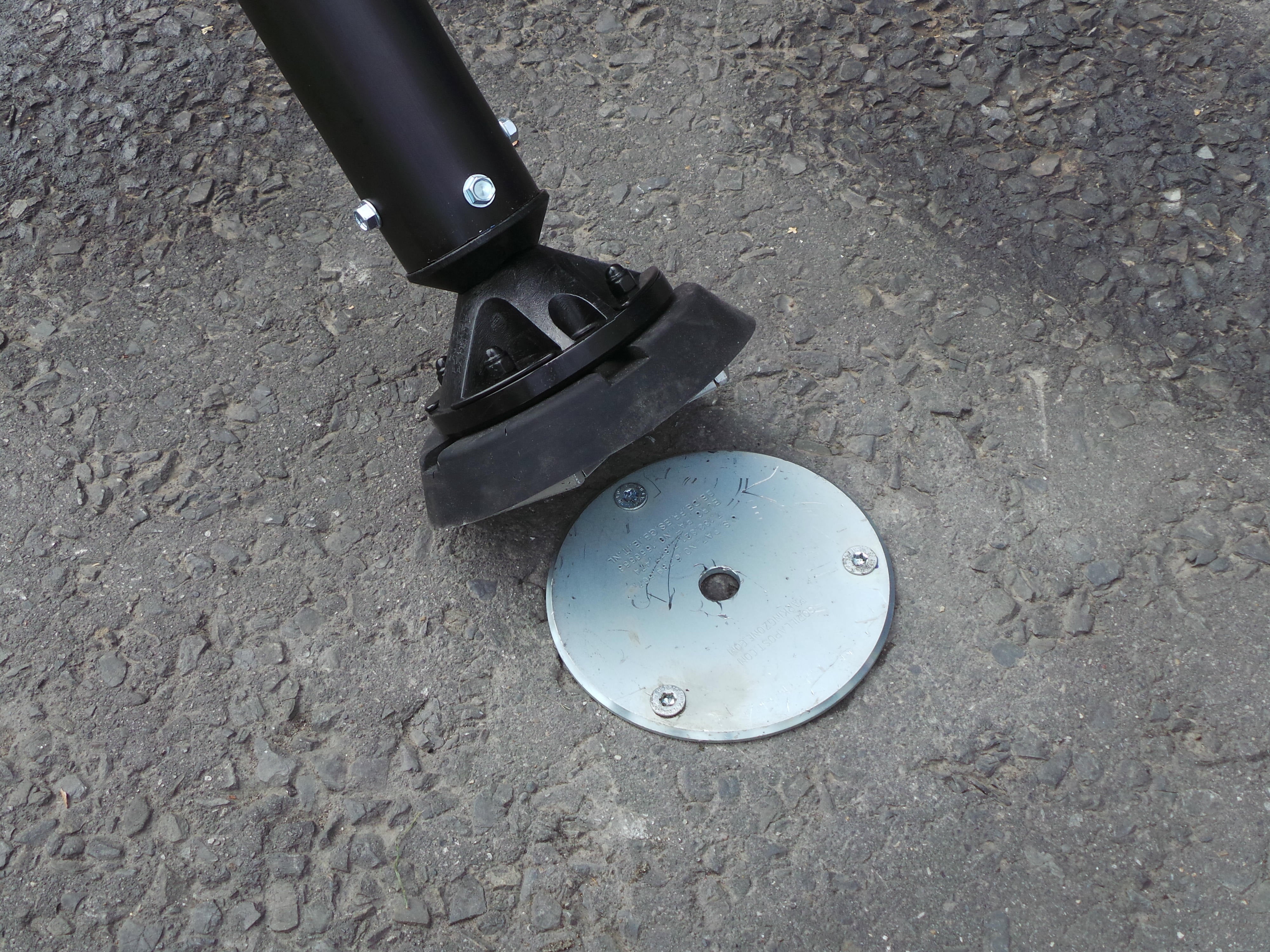 Impact Recovery Systems Flex Delineator Magnetic Base