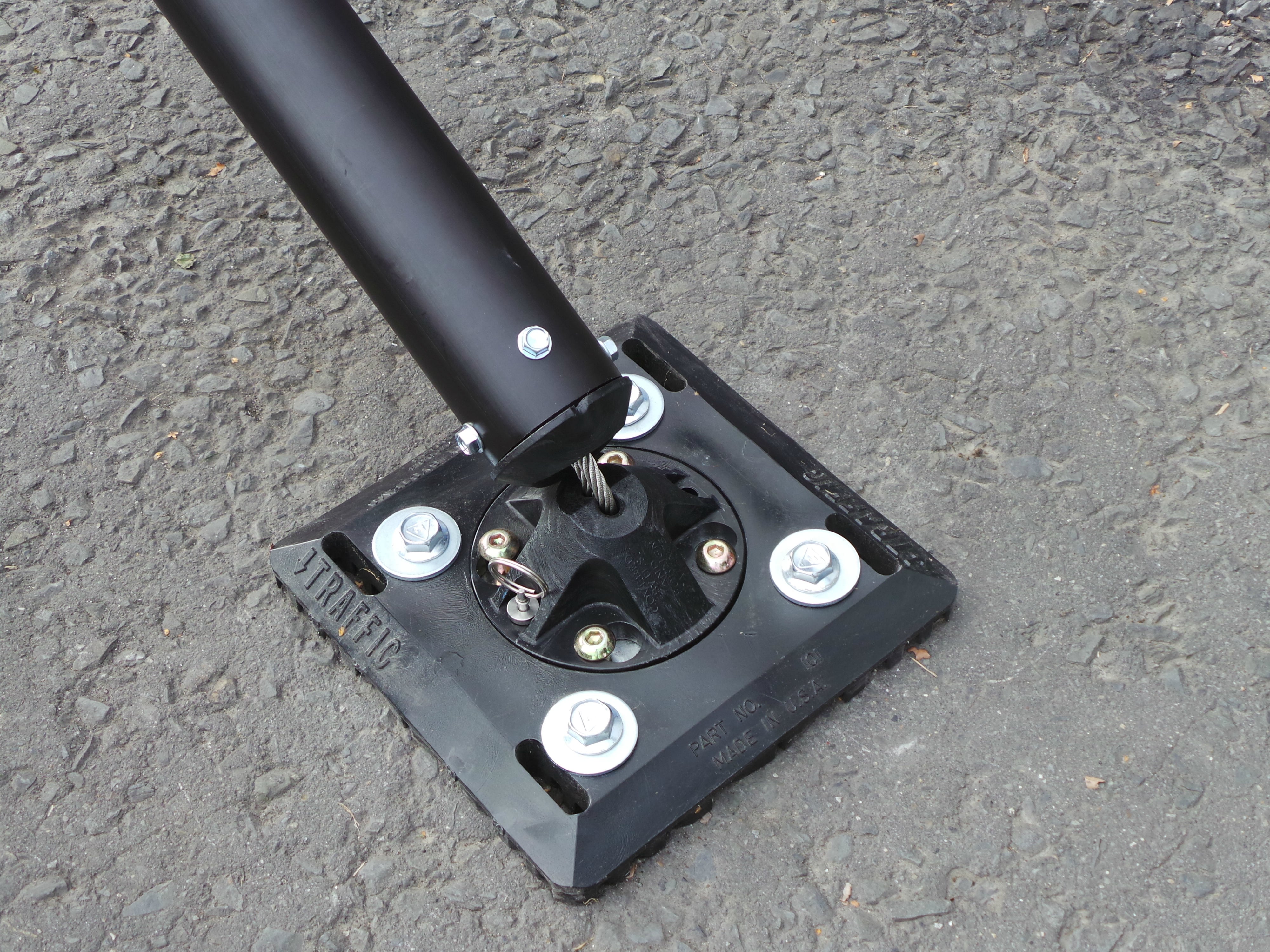 Impact Recovery Systems Flex Delineator Quick Release Base