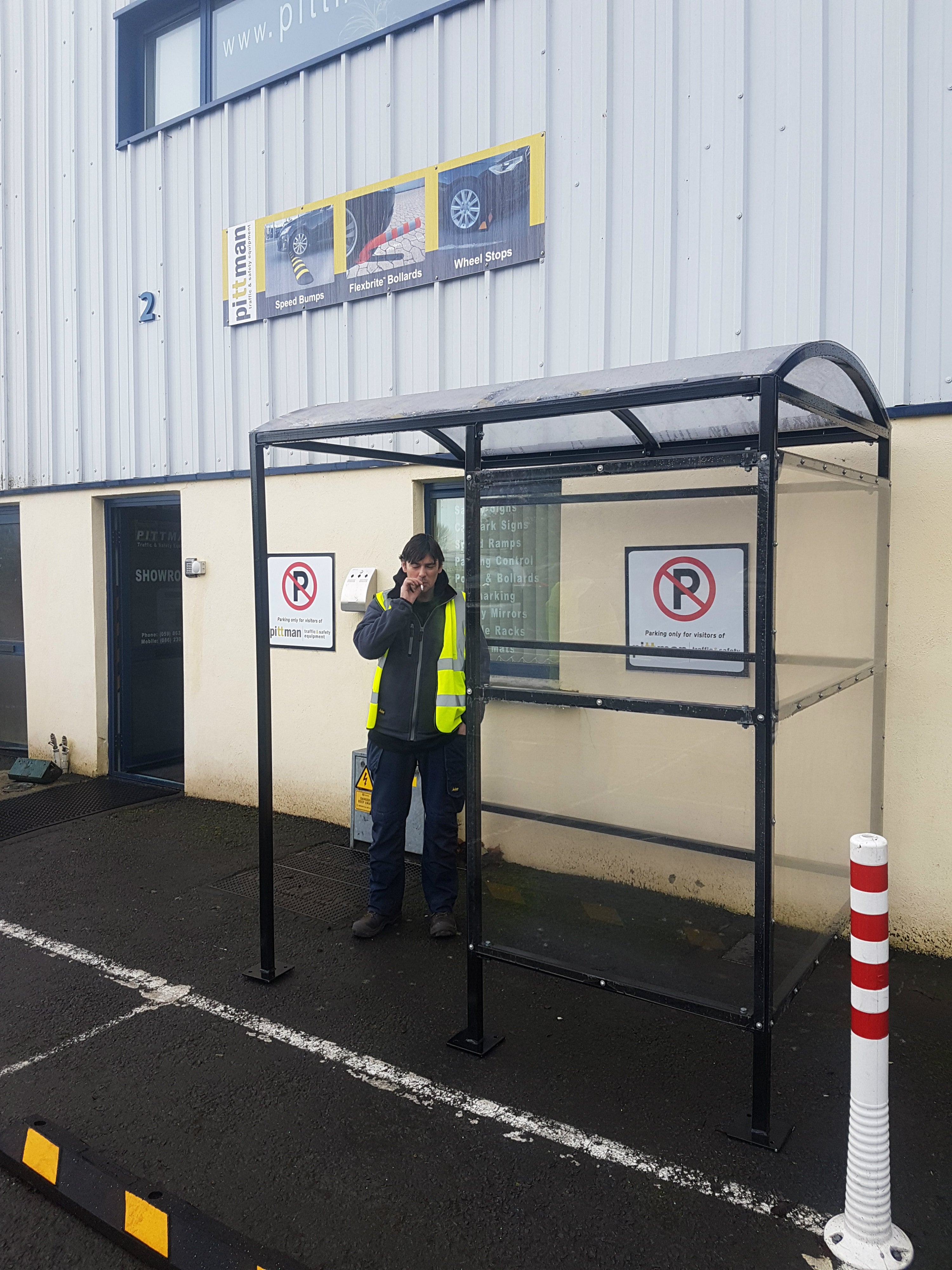 Liffey Smoking Shelter