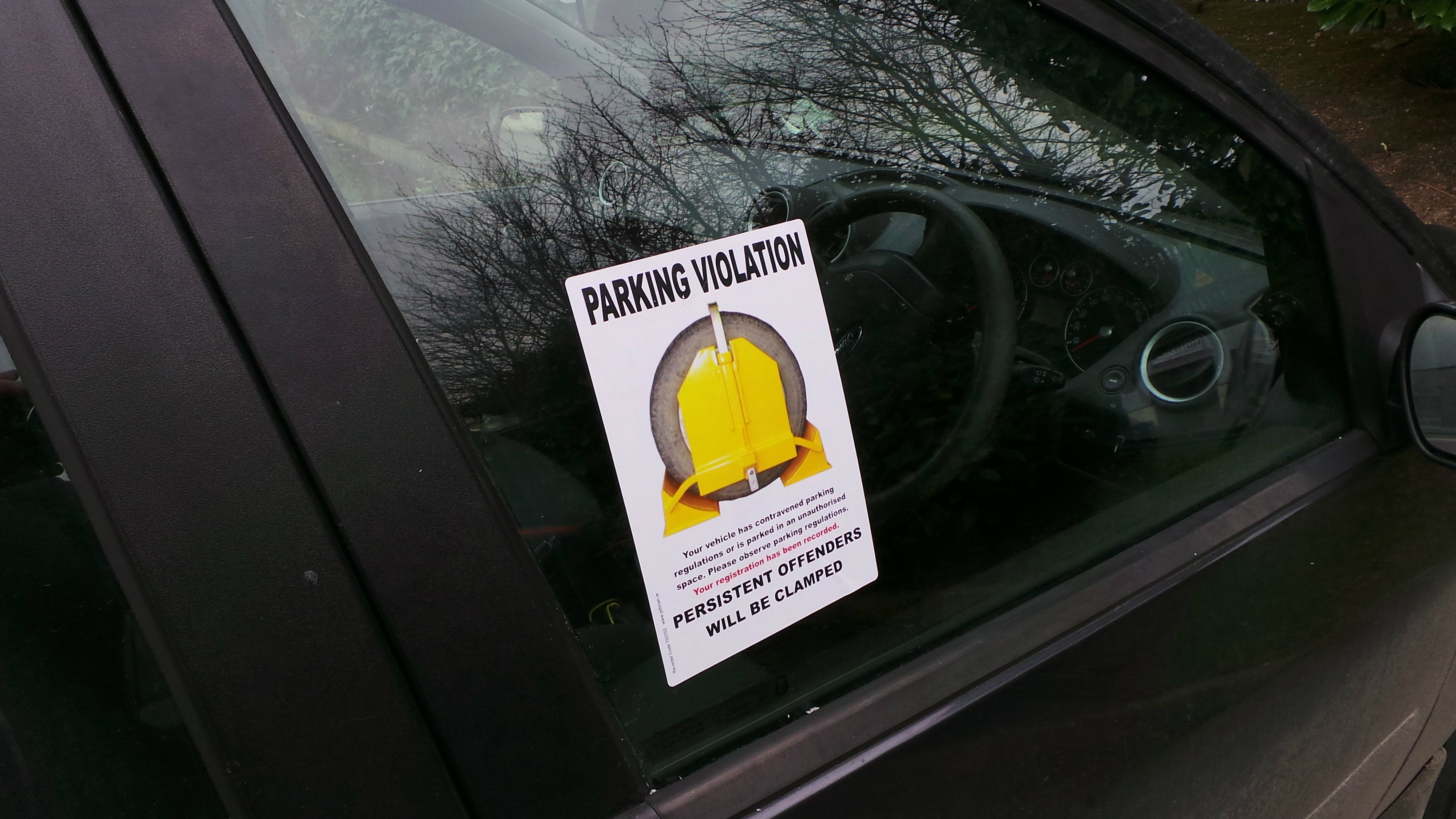 Parking Violation Sticker - Roll of 150
