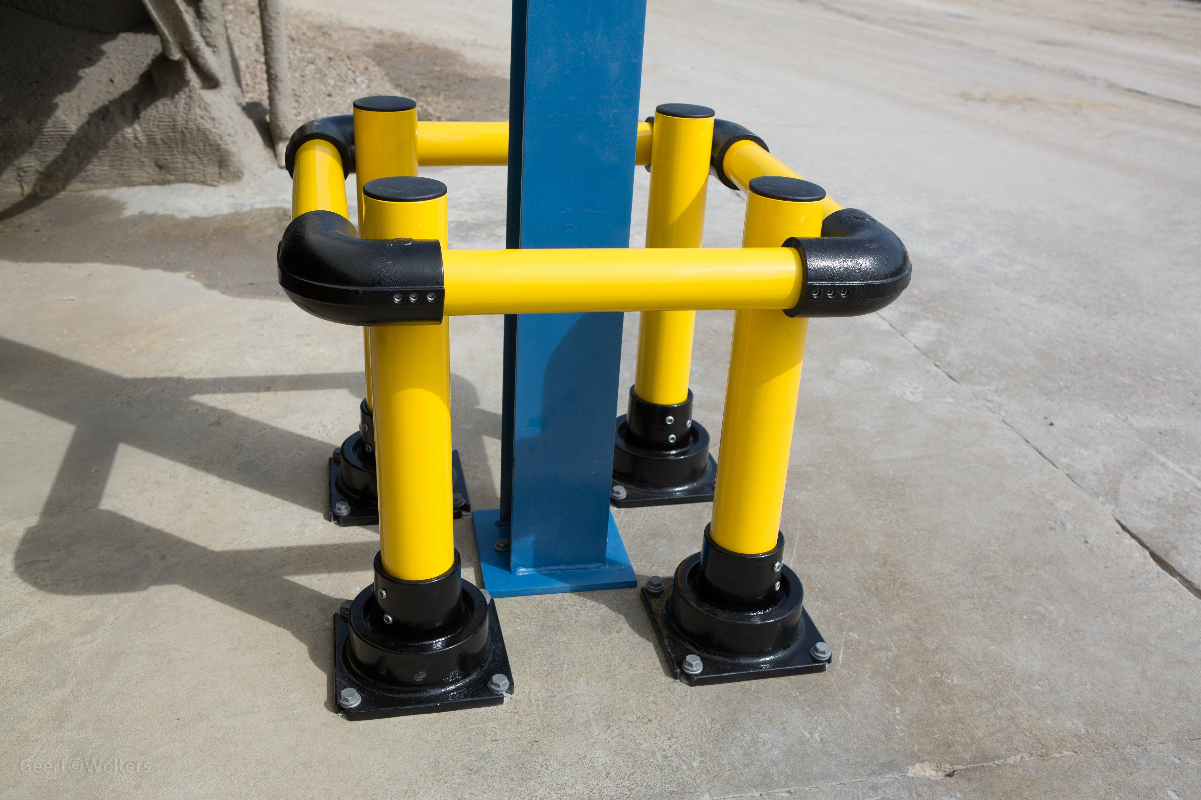 Slow Stop Column Protection Guard