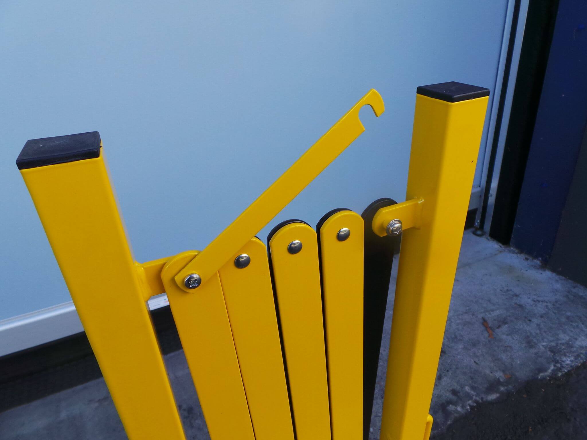 Steel Expandable Barrier